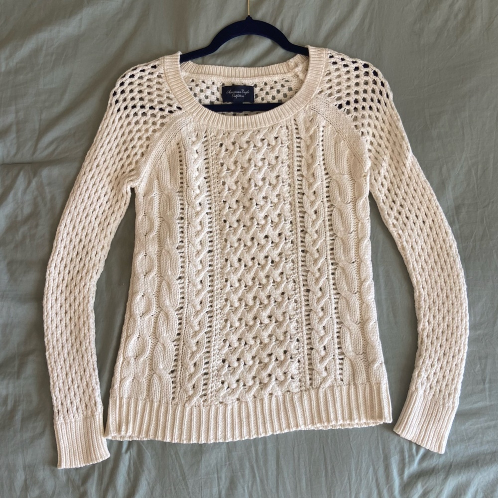 American Eagle Off-White Sweater, Women’s size XS
